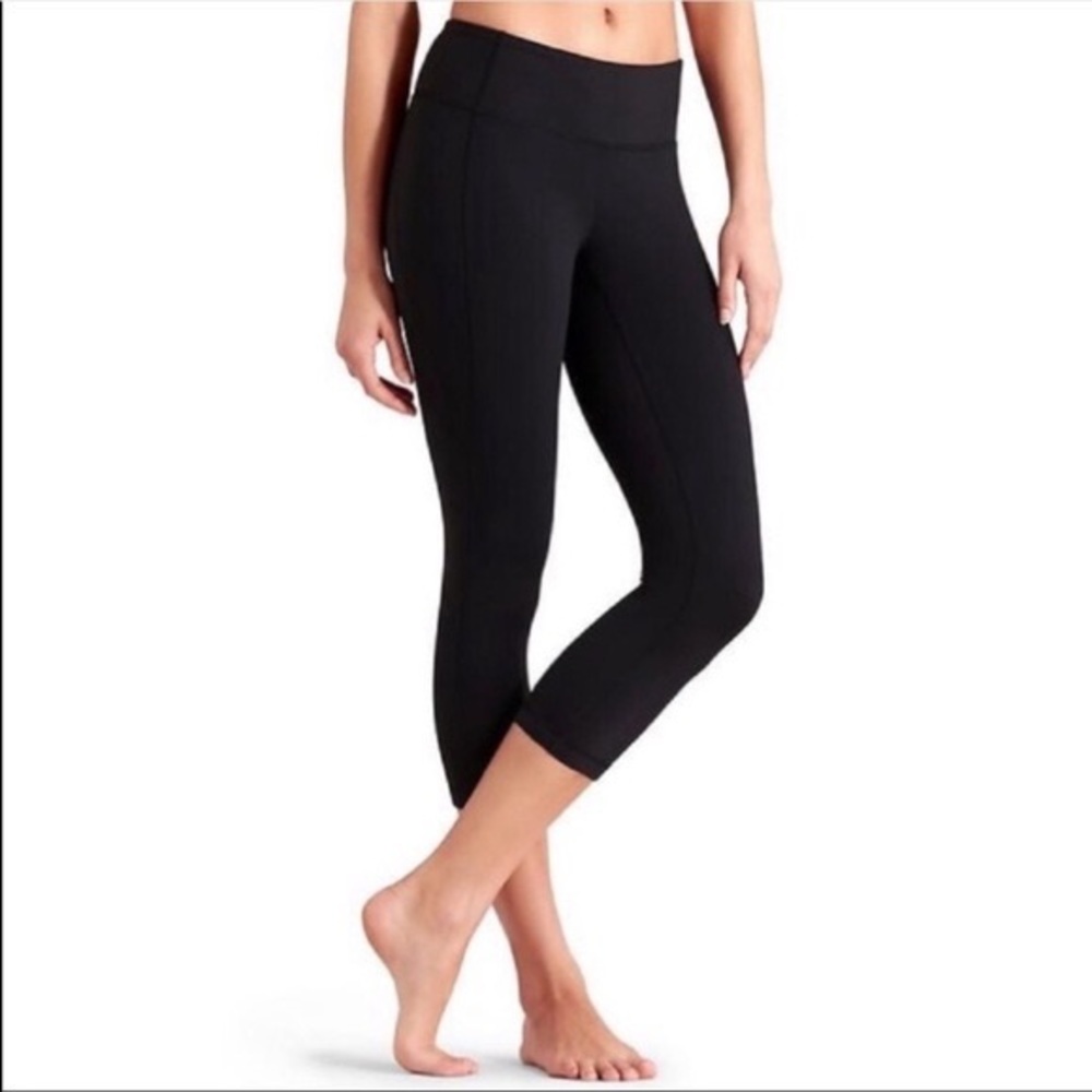 Athleta Basic Black Cropped Leggings Sz.S